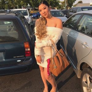 Meet your Posher, Macy